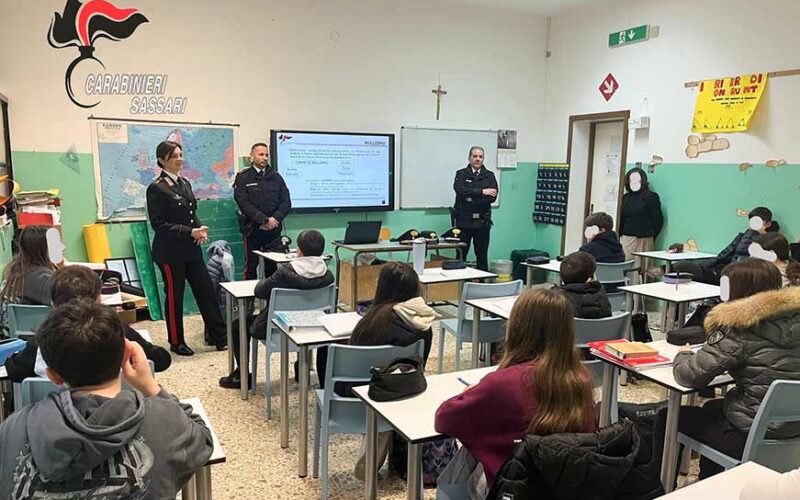 Educazione digitale incontro Carabinieri Telti Monti