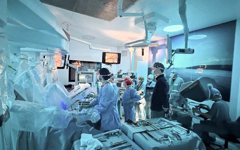 Mater Olbia chirurgia robotica