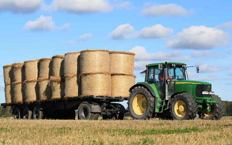 Trattore agricoltura