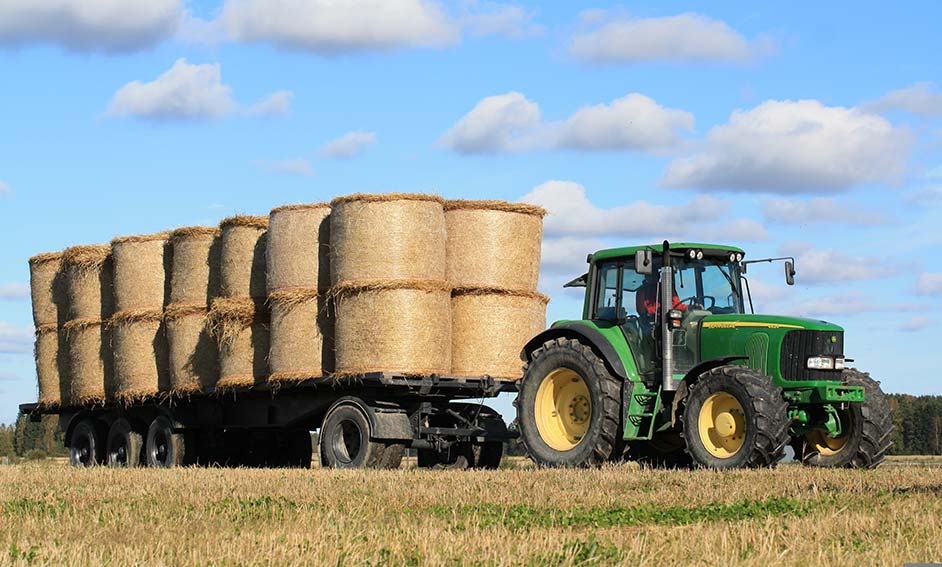 Trattore agricoltura