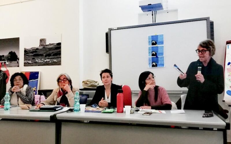 Presentazione a nuoro Libro di Ivana Salici