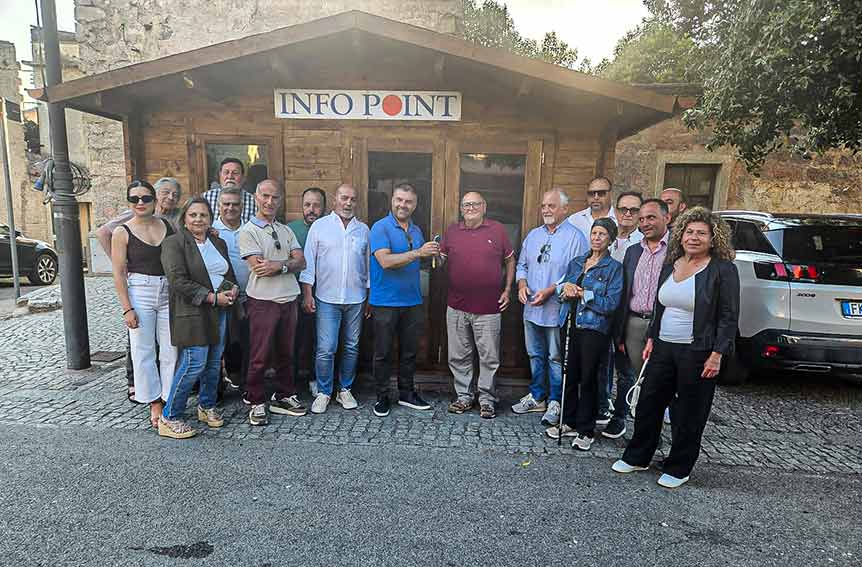 Monti, inaugurate nei giorni scorsi due nuove opere realizzate dalla giunta Mutzu 3 Infopoint Monti