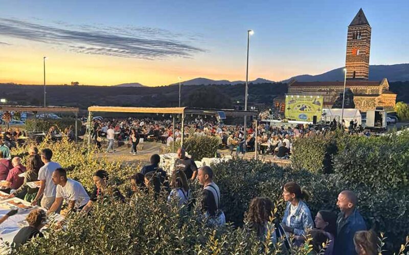 Codrongianos sagra di Sos Ciccioneddos