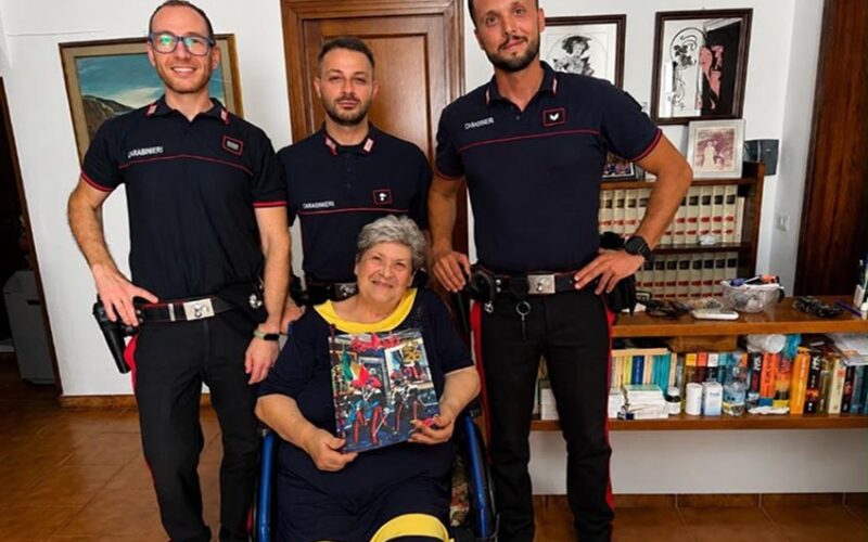 Donna soccorsa dai Carabinieri a La Maddalen