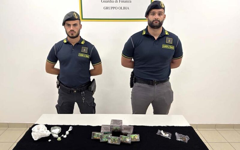 Arresto olbia pacco droga dalla Spagna