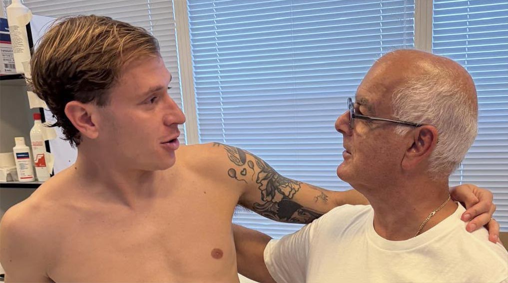Monti. Il massofisioterapista Salvatore Scintu nello staff medico della Nazionale italiana di calcio 2 Schintu con Barella